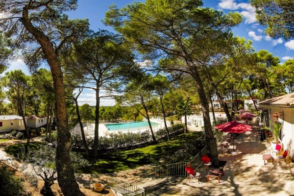 /campings/francia/languedoc-rosellon/herault/La Pinède (Castelnau-de-Guers)/camping-la-pinede-castelnau-de-guers-1545232850-xl.jpg